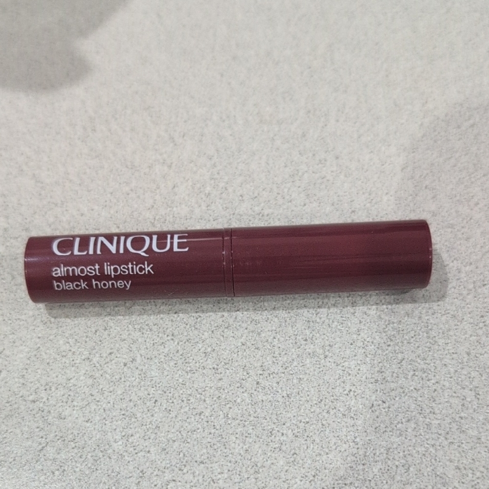 Clinique Almost Lipstick Black Honey